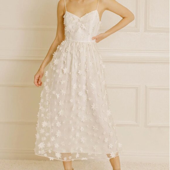 Storia Dresses & Skirts - Storia Ivory Daisy Applique Midi Floral Fairycore Dress Bride Ethereal Sz L NW